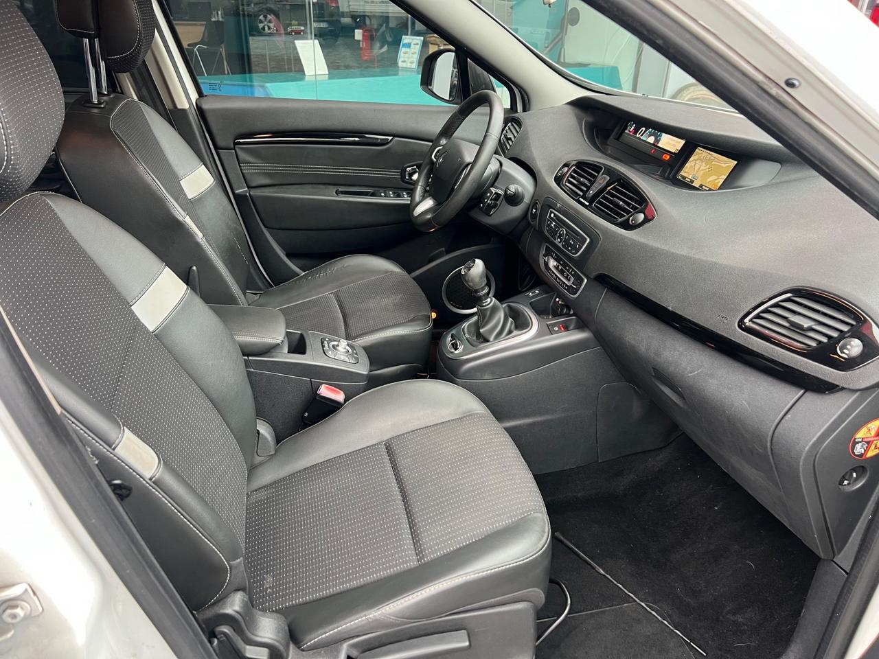 Renault Scenic 1.6 dCi 7 POSTI - 2012