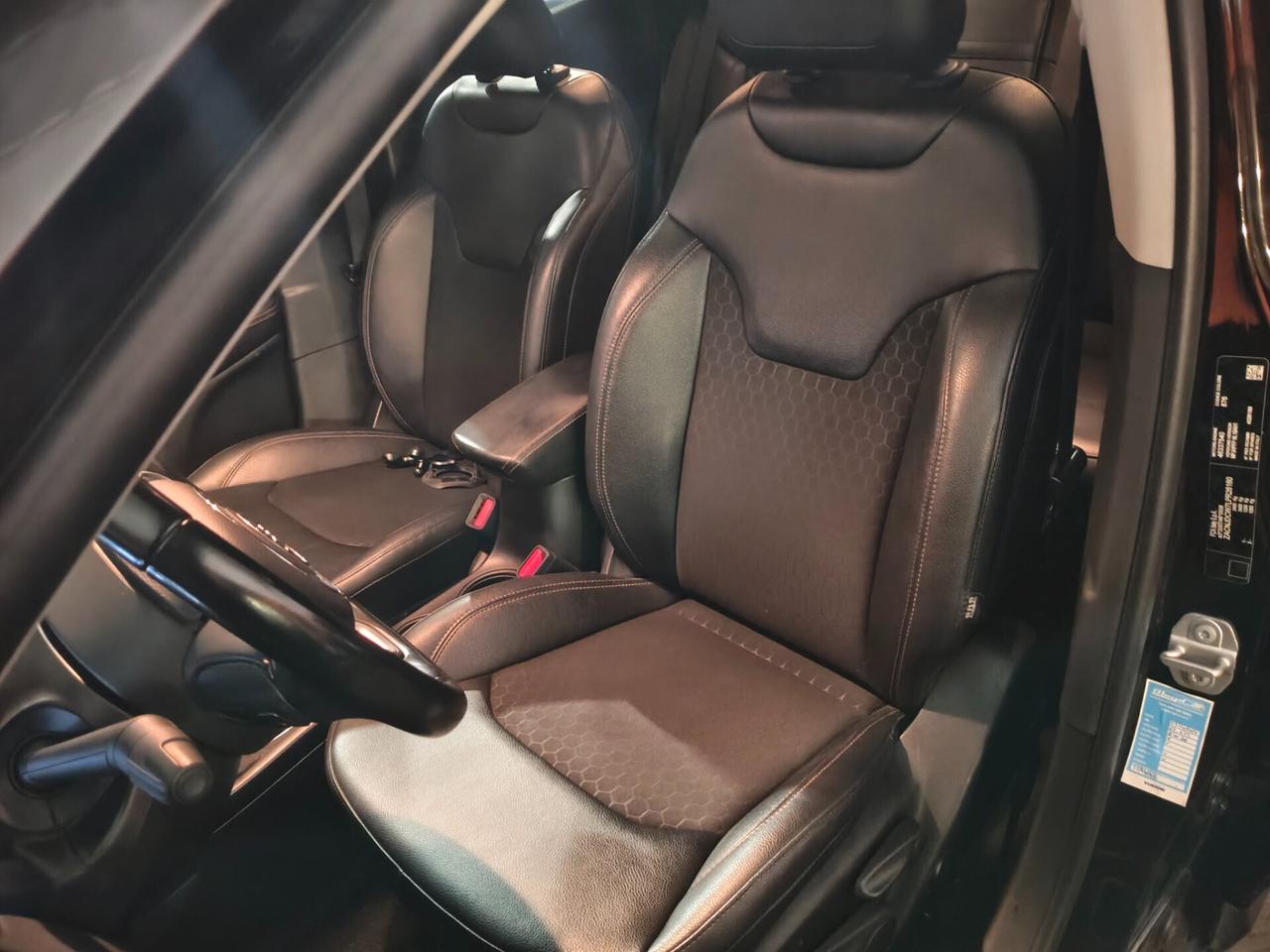 Jeep Compass Limite 4Xe IBRIDA NO FINANZIAMENTO!!!