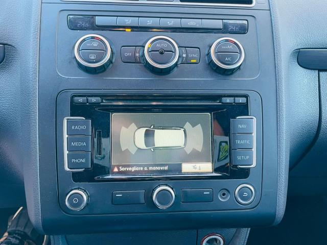 Volkswagen Touran 1.6 TDI 105cv DSG Highline