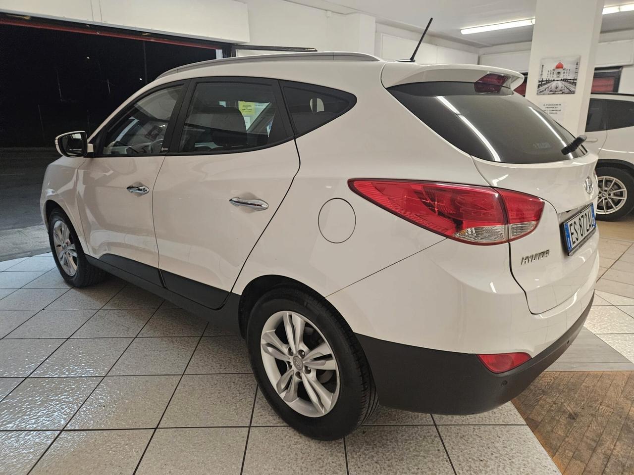 HYUNDAI ix35 1.7CRDi 85kw 115cv 2WD XPOSSIBLE