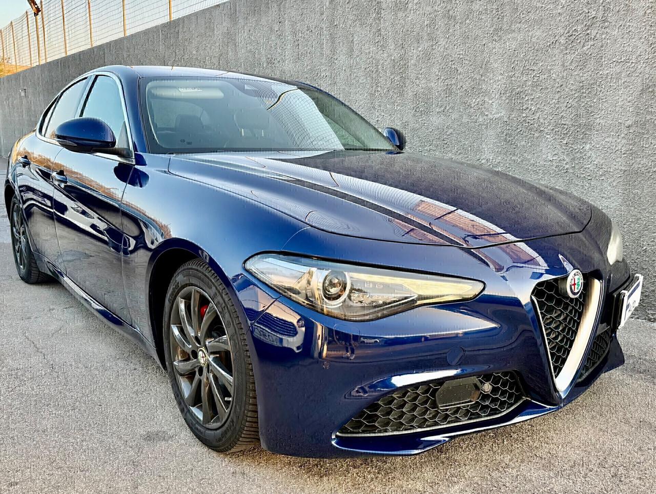 Alfa Romeo Giulia 2.2 TD 180 CV,LED+Xeno,Navi,Retrocam.,Pelle,ecc.