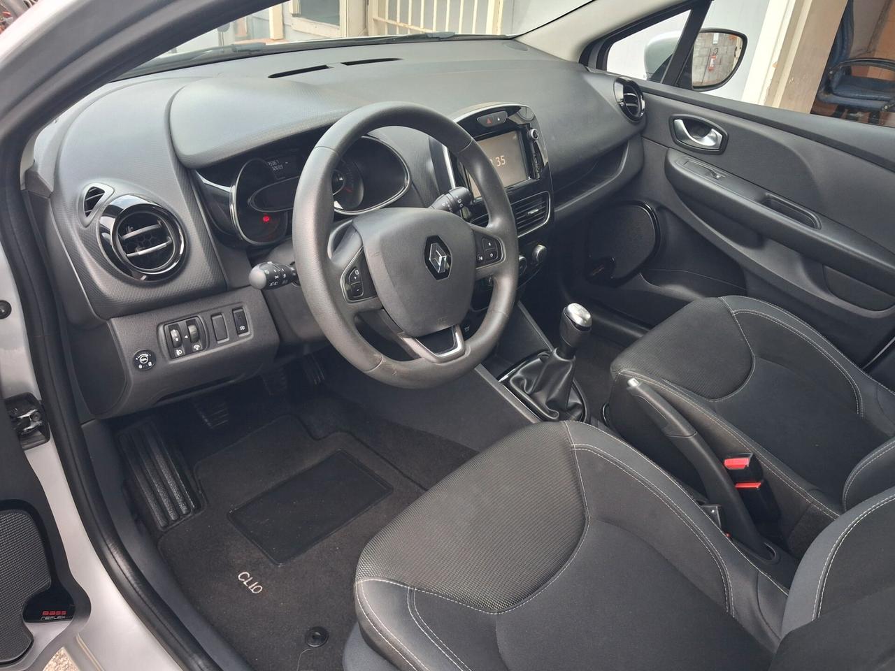 Renault Clio TCe 12V 90 CV GPL CASA MADRE NAVIGATORE GARANZIA 12 MESI CON CERTIFICATO DI CONFORMITA