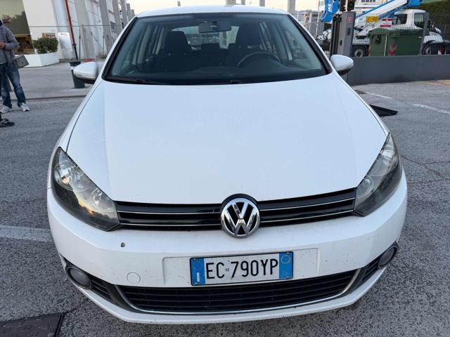VOLKSWAGEN Golf 1.6 TDI 5p Highline senza nessun lavoro da fare