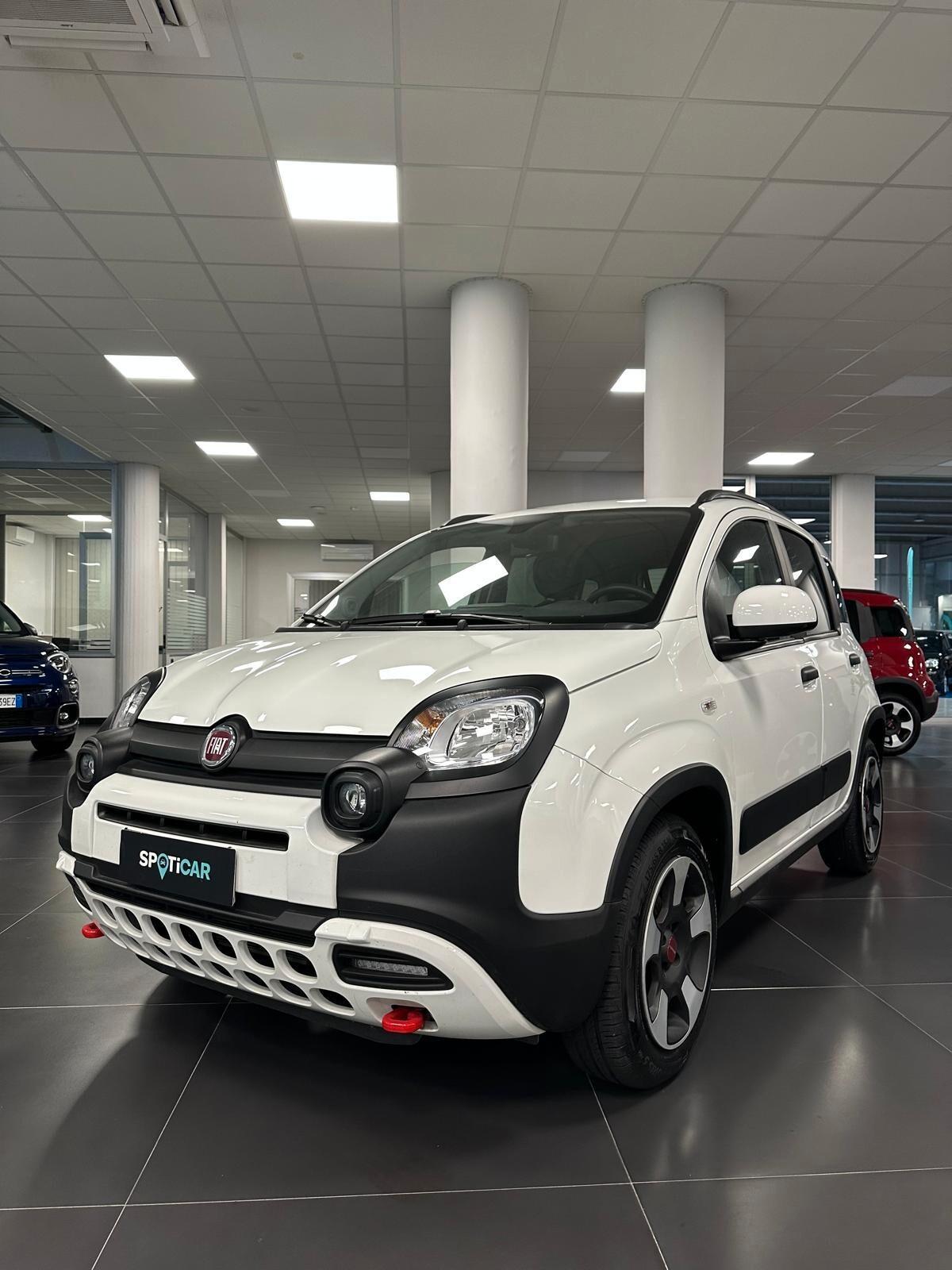 Fiat Panda 1.0 cross FireFly S&S Hybrid