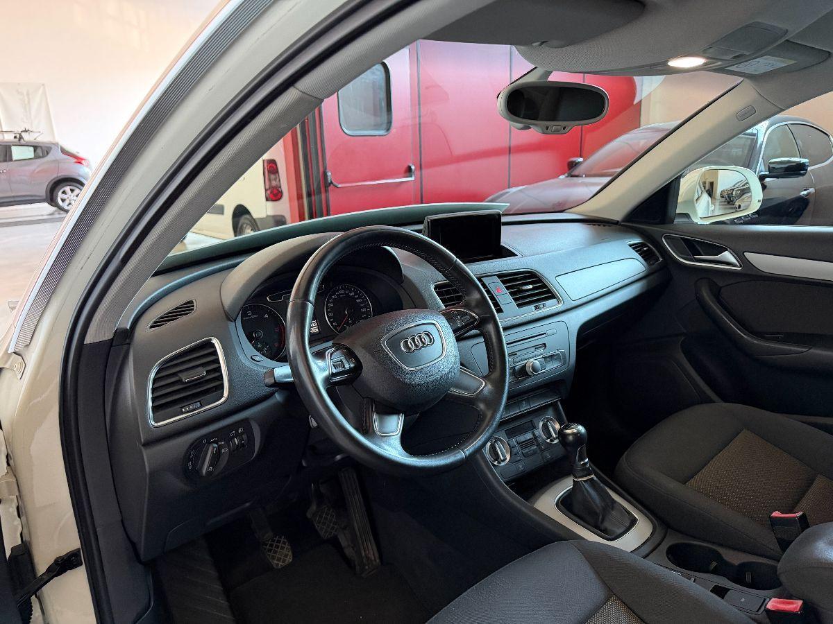 AUDI - Q3 - 2.0 TDI 150 CV Business