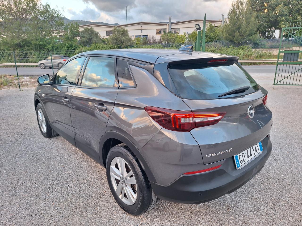 Opel Grandland X 1.5 diesel Ecotec Start&Stop Business