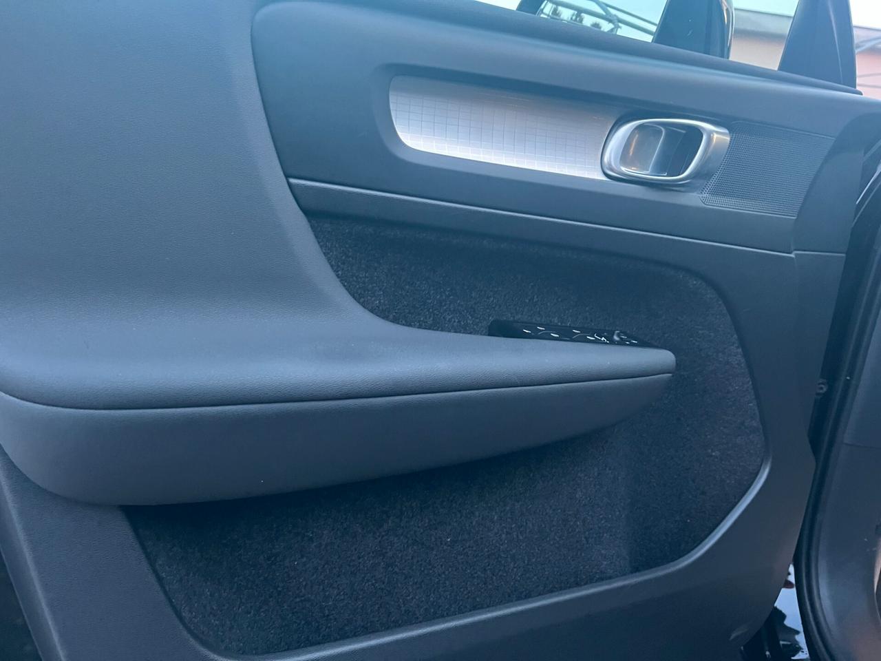 XC40 1.5 t2 Momentum Pro auto my21