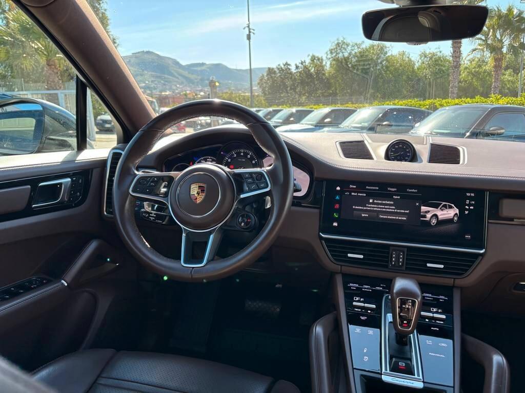 Porsche Cayenne 3.0 E-Hybrid 2022/solo 87.000 KM IVA ESPOSTA Tua a soli 759 Euro al mese