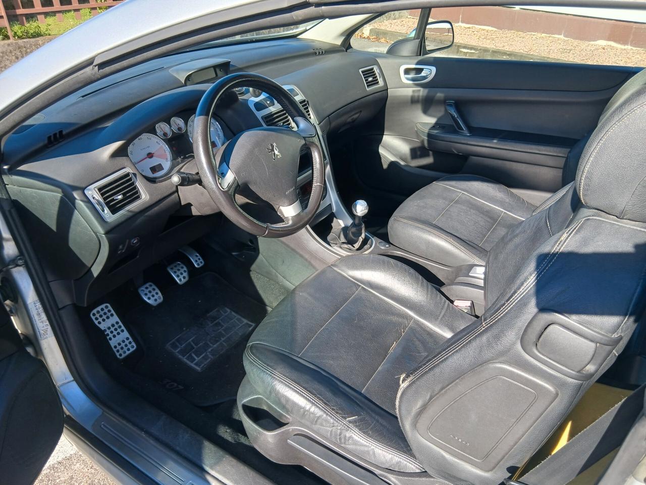 Peugeot 307 1.6 16V CC full optional + GPL valido sino al 2029