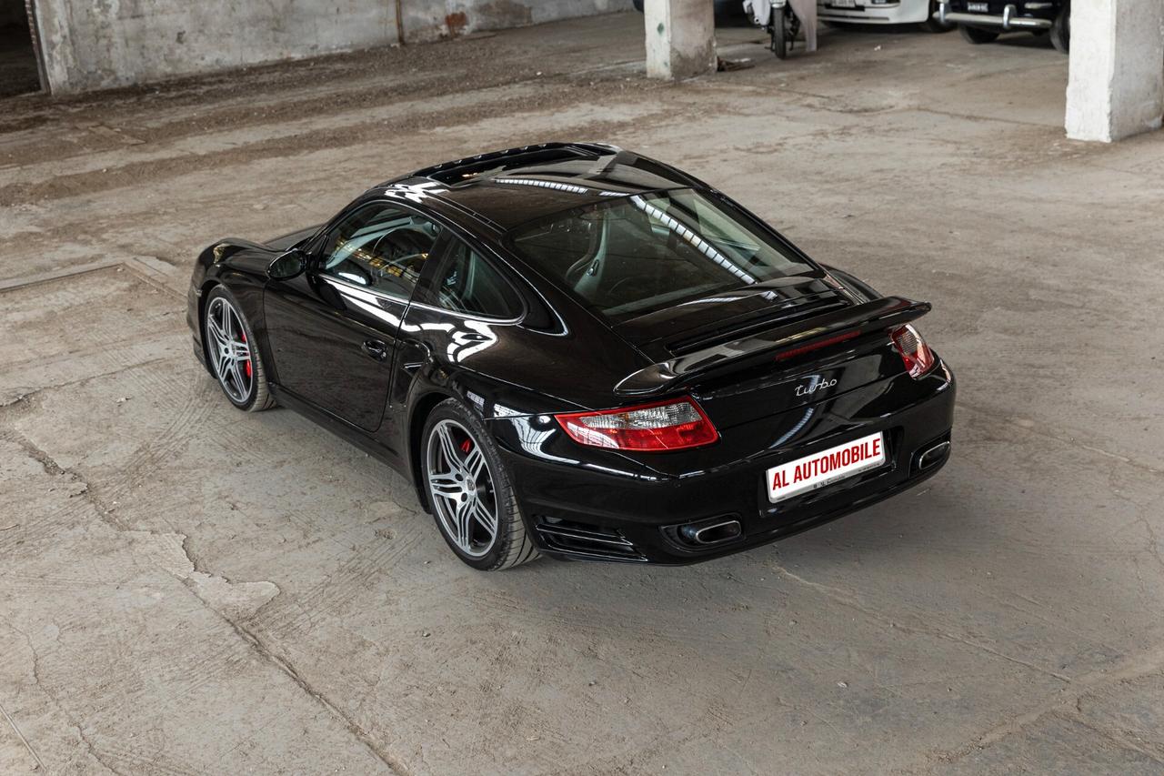 Porsche 911 Turbo Coupé
