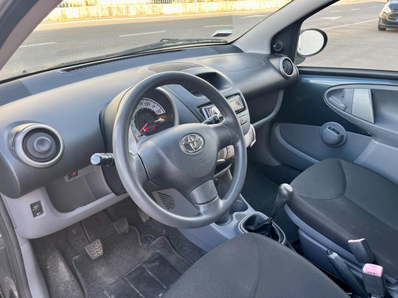 Toyota Aygo 1.0benz 2008 86.000km per neopatentati