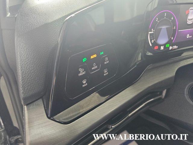 VOLKSWAGEN Golf 2.0 TDI DSG SCR Style