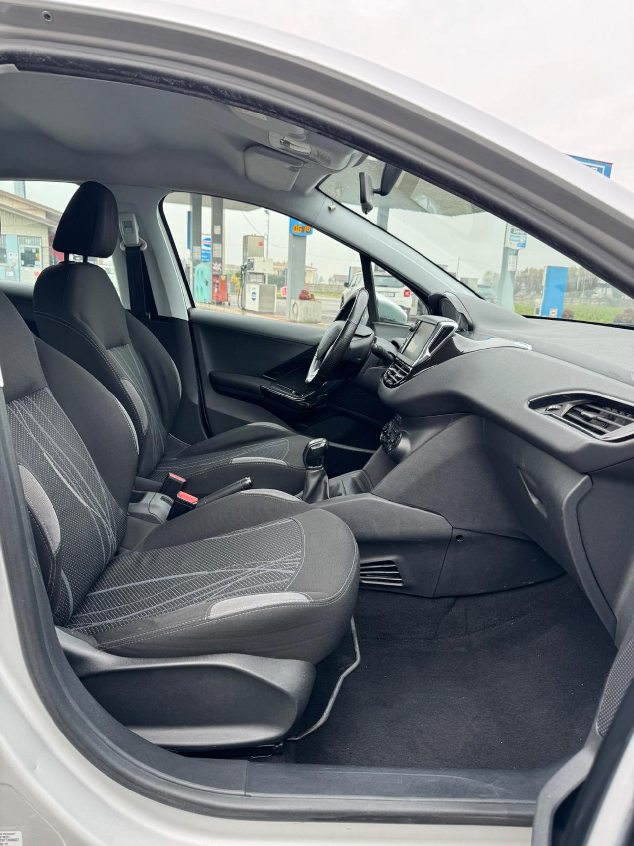 Peugeot 208 PureTech 68 5 porte Active