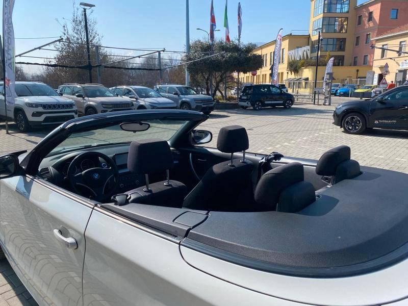 BMW 118 d Cabrio 2.0 Attiva 143cv