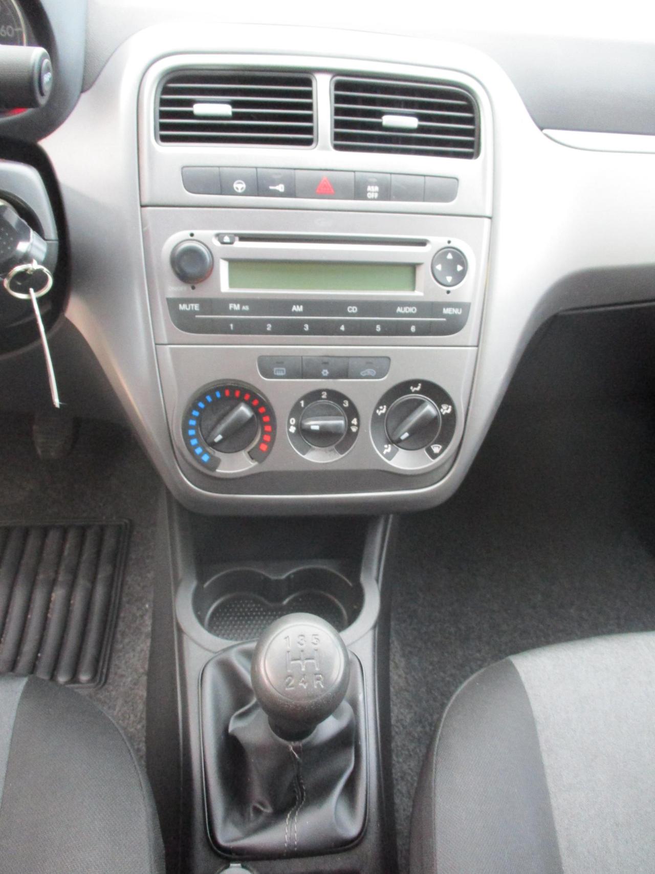 FIAT Punto 7 van 1.3 mjt 16v Pop 75cv 4posti