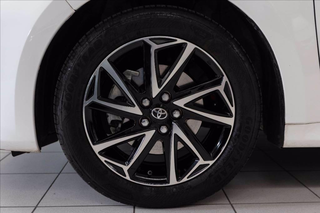 TOYOTA Yaris 1.5h Business del 2022