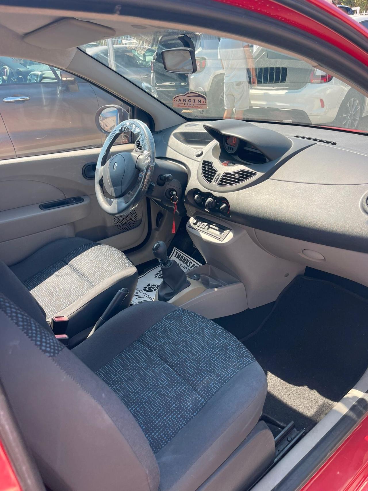 Renault Twingo 1.2 8V Dynamique