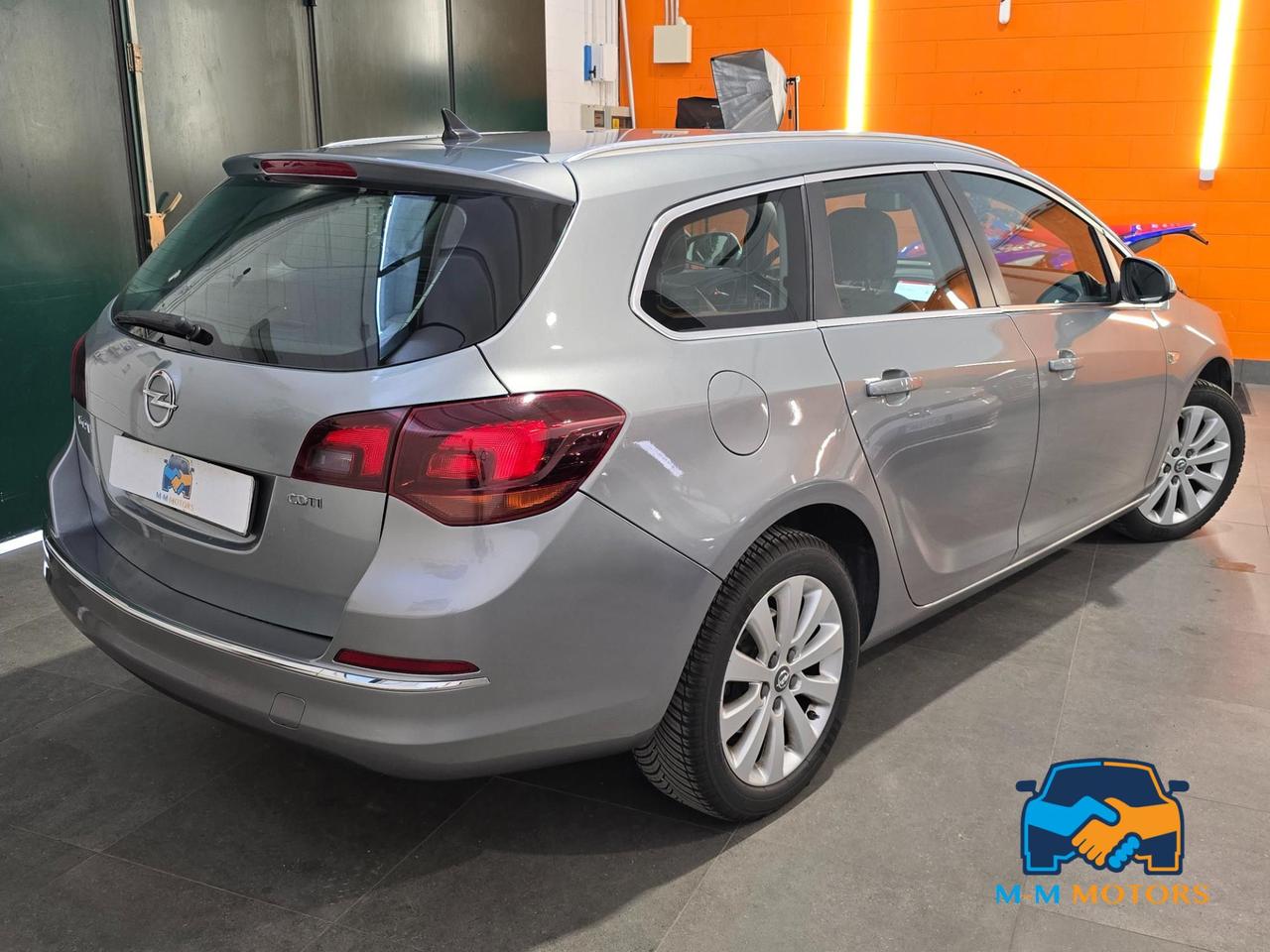 Opel Astra Sports Tourer 1.6 cdti (ecoflex) Cosmo s&s 136cv