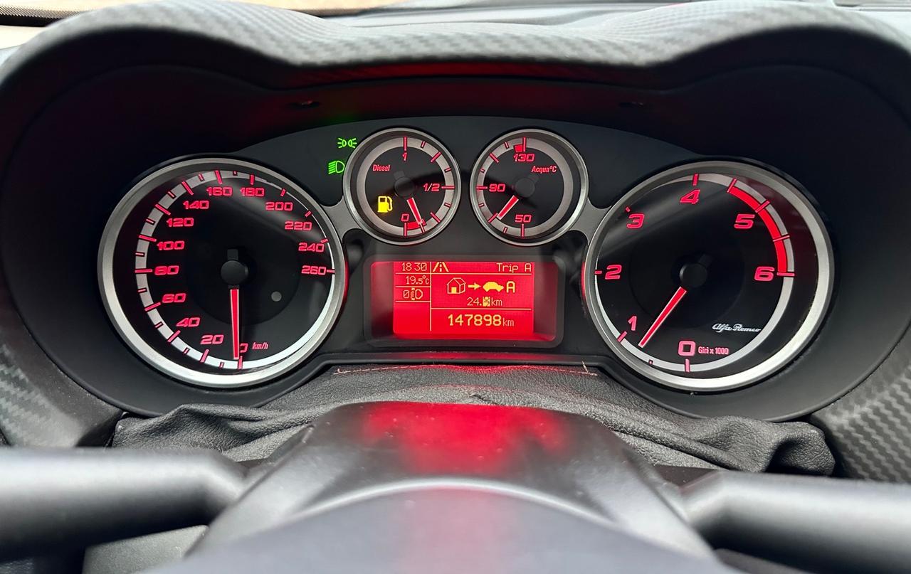 Alfa Romeo MiTo 1.3 JTDm-2 95 CV S&S Distinctive Sport Pack