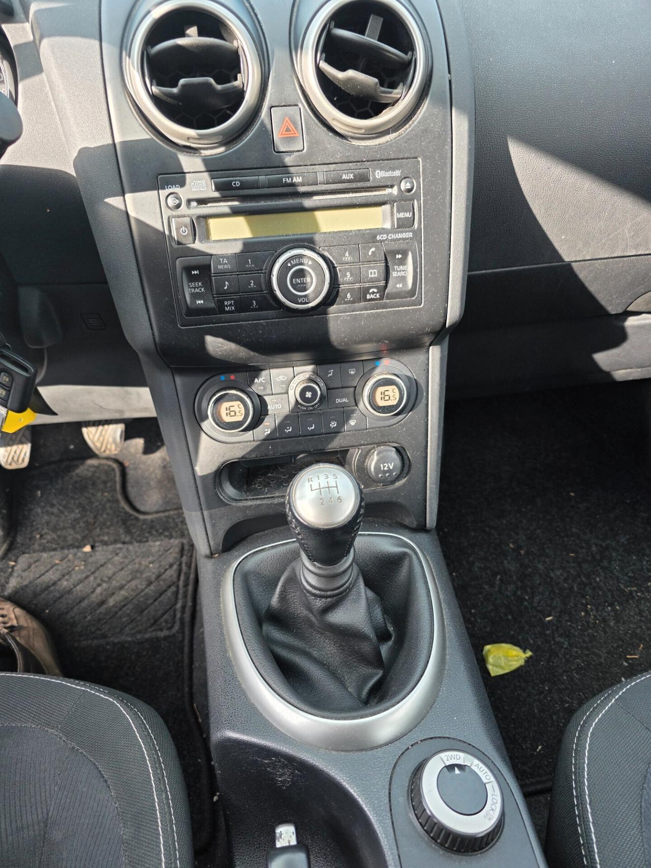 Nissan Qashqai 2.0 dCi DPF Tekna