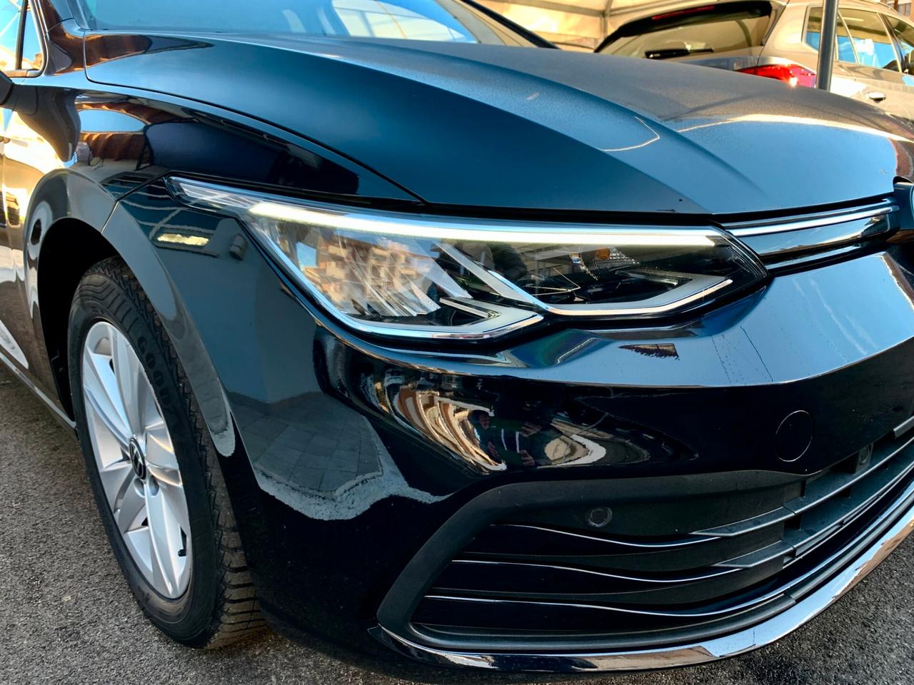 Volkswagen Golf 1.5 TGI DSG Life 2021