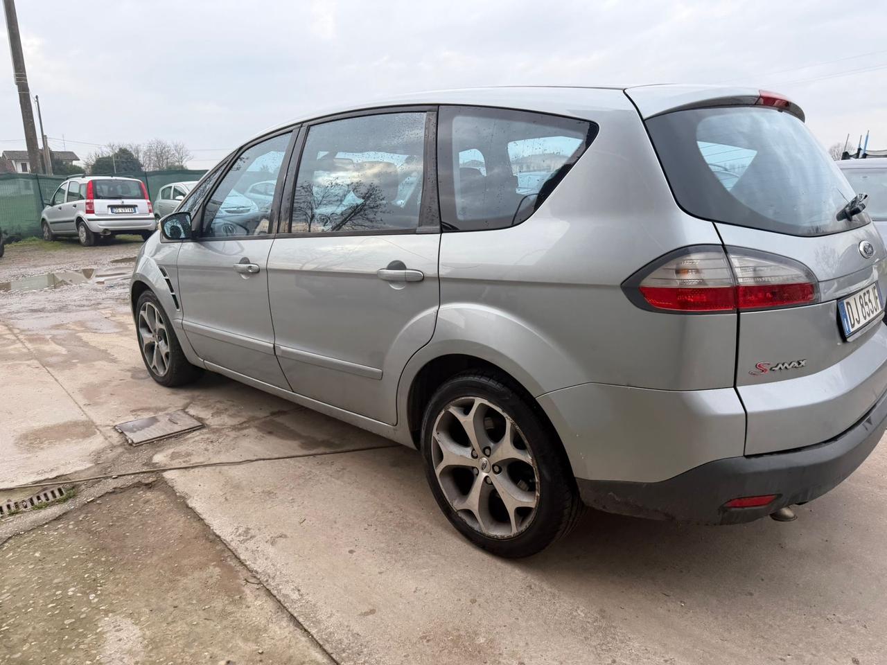Ford S-Max 2.0 TDCi 140CV Titanium DPF