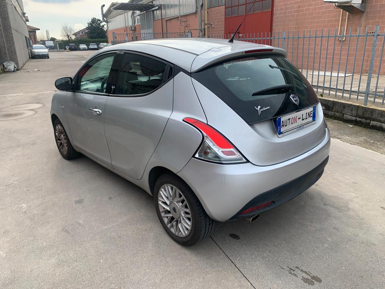 Lancia Ypsilon 1.3 MJT 16V 95 CV 5 porte S&S Gold