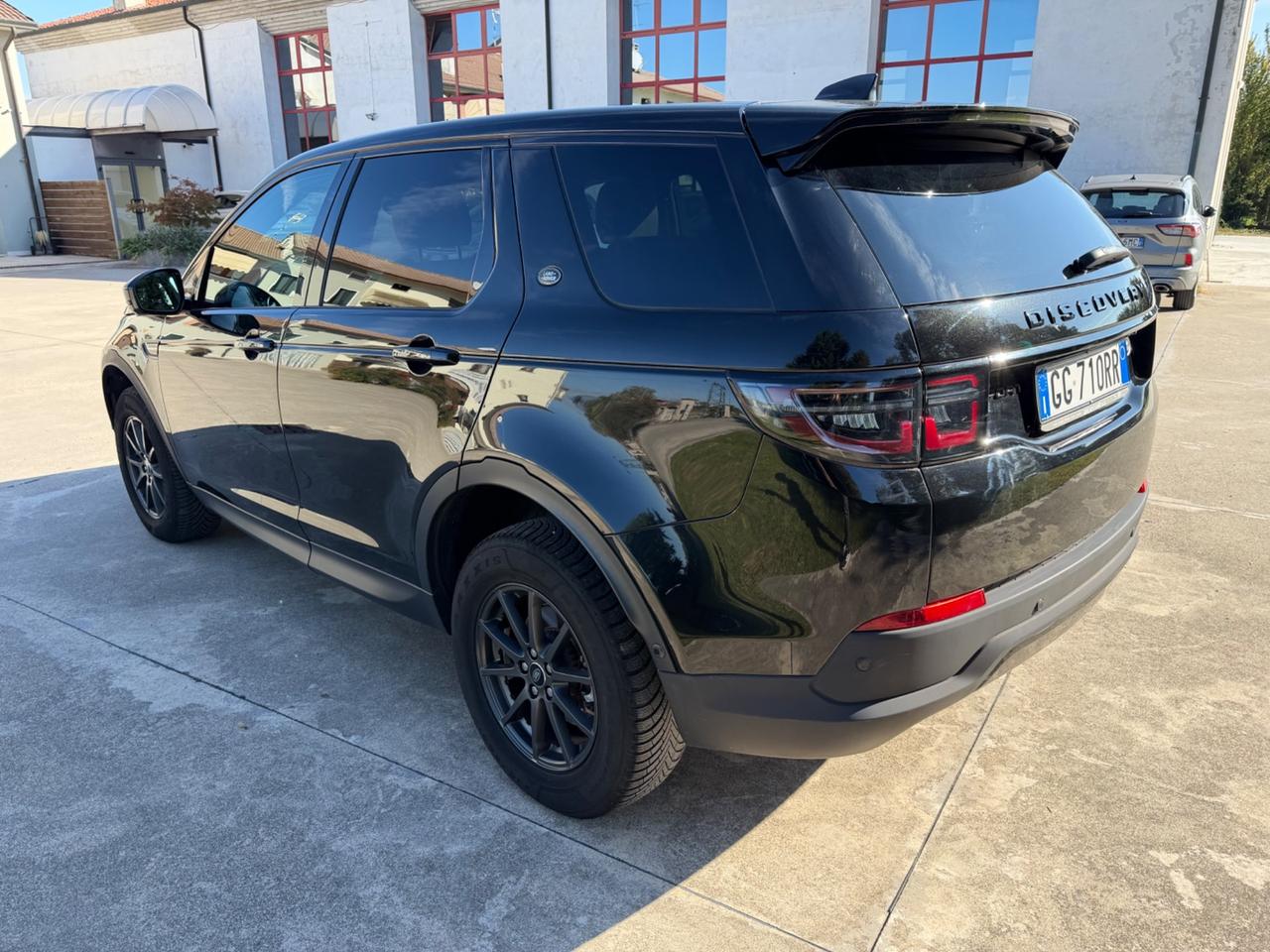 Land Rover Discovery Sport 2.0 TD4 163 CV AWD Auto R-Dynamic SE