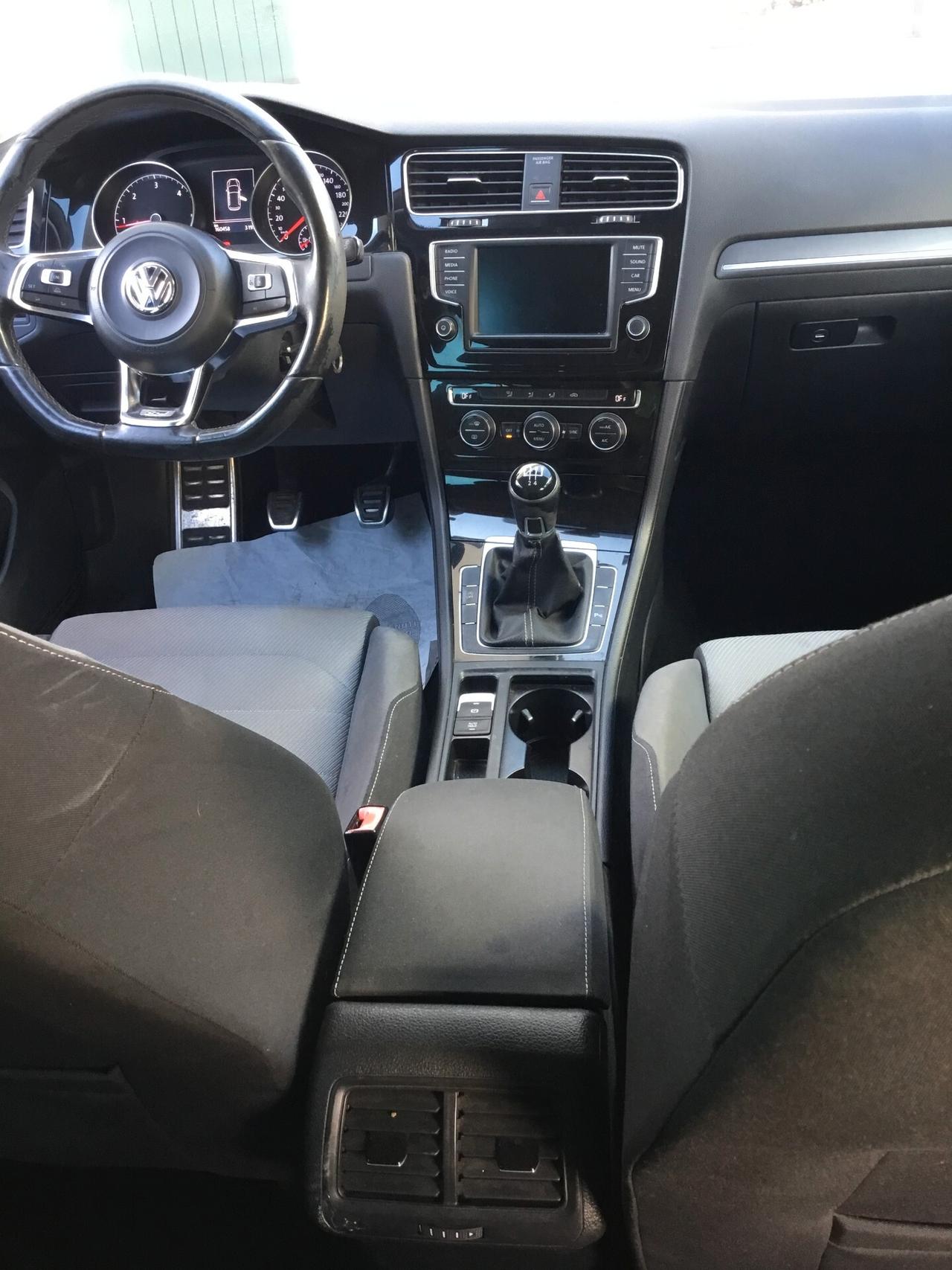 Volkswagen Golf 1.6 TDI 110 CV 5p. ALLESTIMENTO Rline