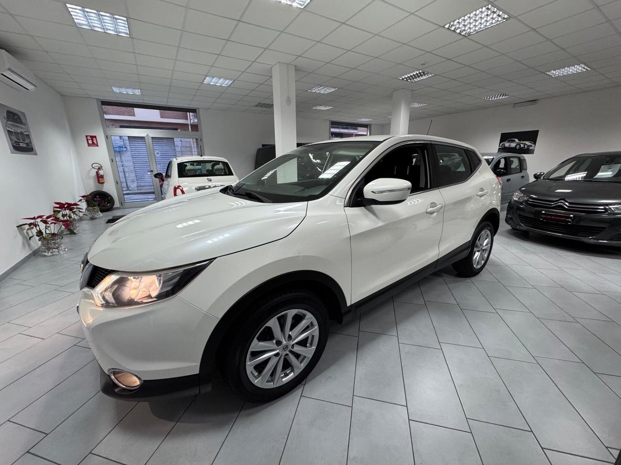 Nissan Qashqai 1.2 DIG-T Visia