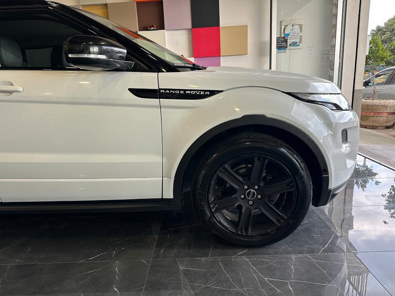Land Rover Range Evoque 2.2 TD4 5p. Dynamic
