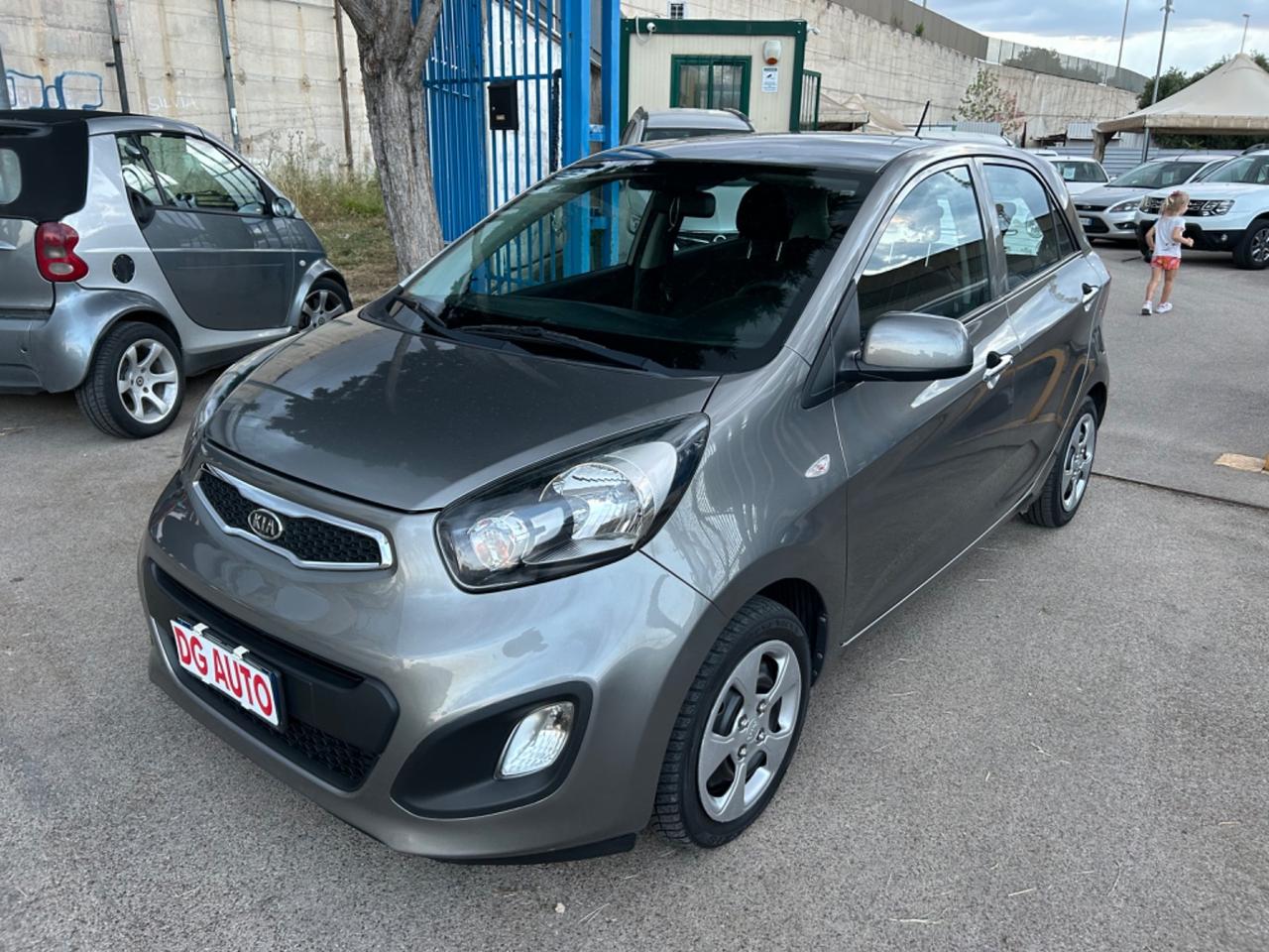 Kia Picanto 1.0 benzina 70 cavalli 2012