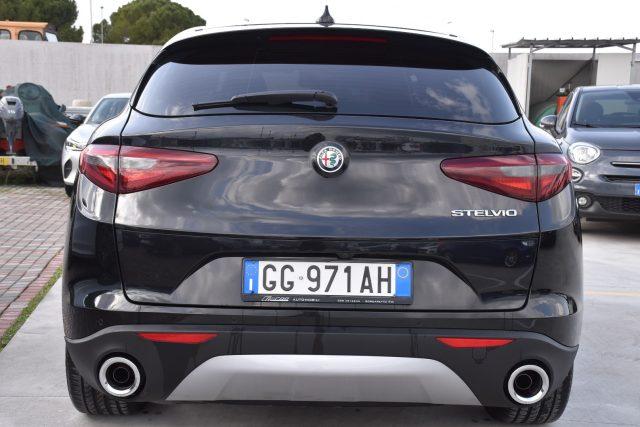 ALFA ROMEO Stelvio 2.2 Turbodiesel 190 CV AT8 RWD Executive