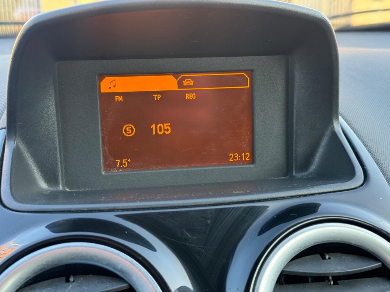 Opel Corsa 1.2 85CV 3 porte GPL-TECH b-color OK Neopatentati