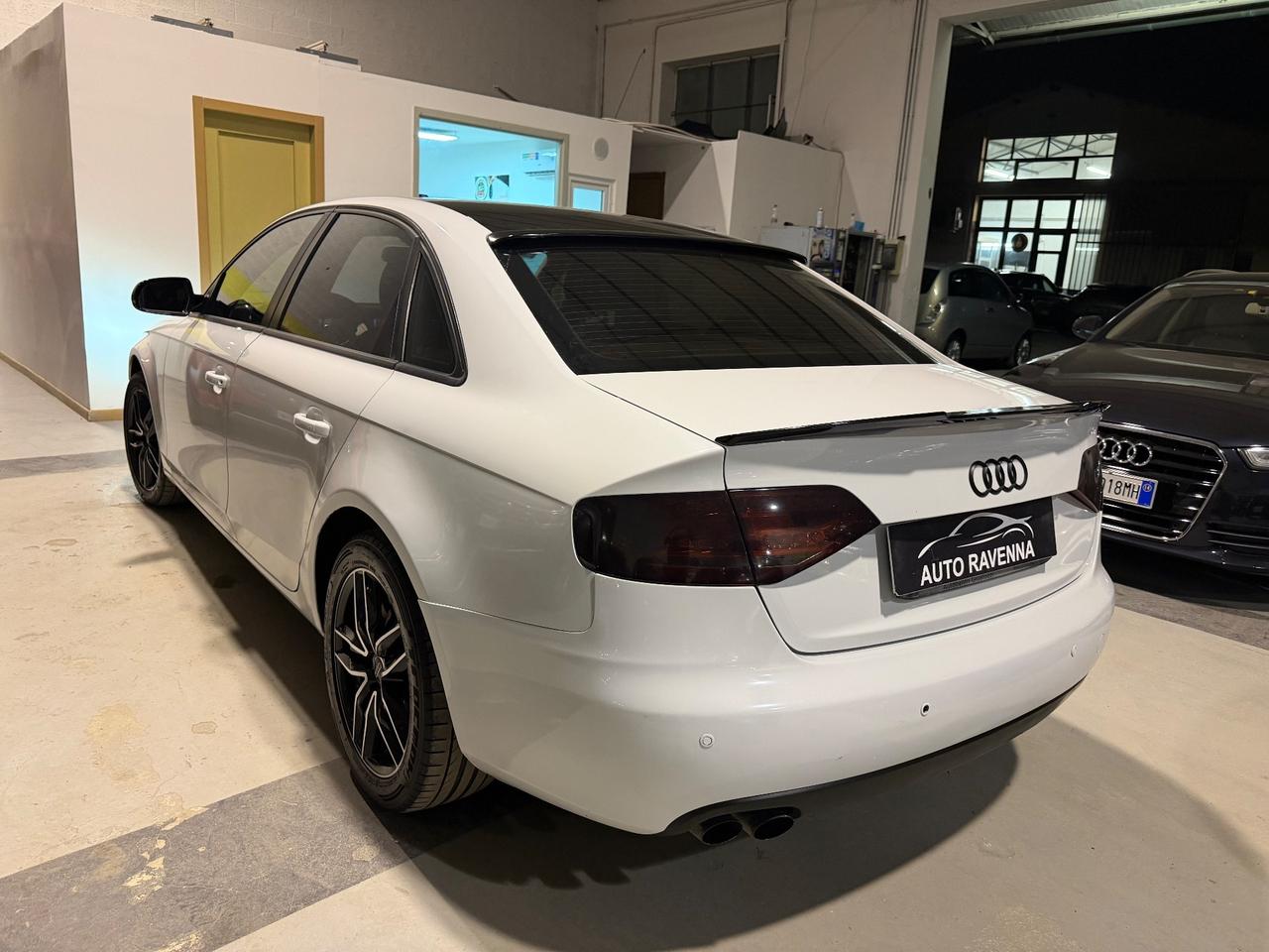 Audi A4 2.0 TDI 143CV S-Line 2011