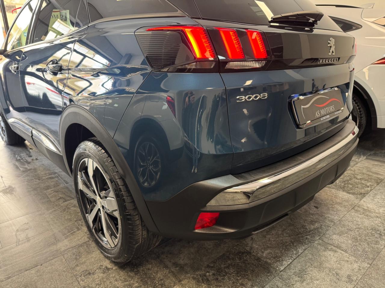 PEUGEOT 3008 1.5 131 ALLURE MY23