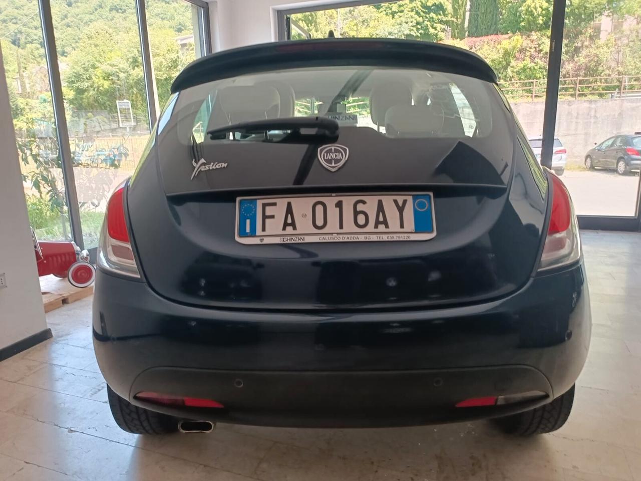 Lancia Ypsilon 1.2 69 CV 5 porte 30th Anniversary