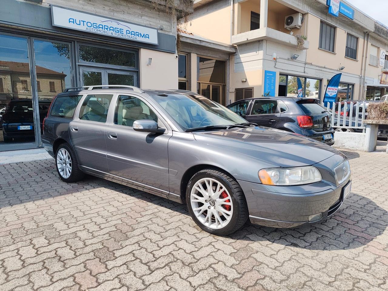 Volvo V70 2.4 D5 20V 185CV 7 POSTI