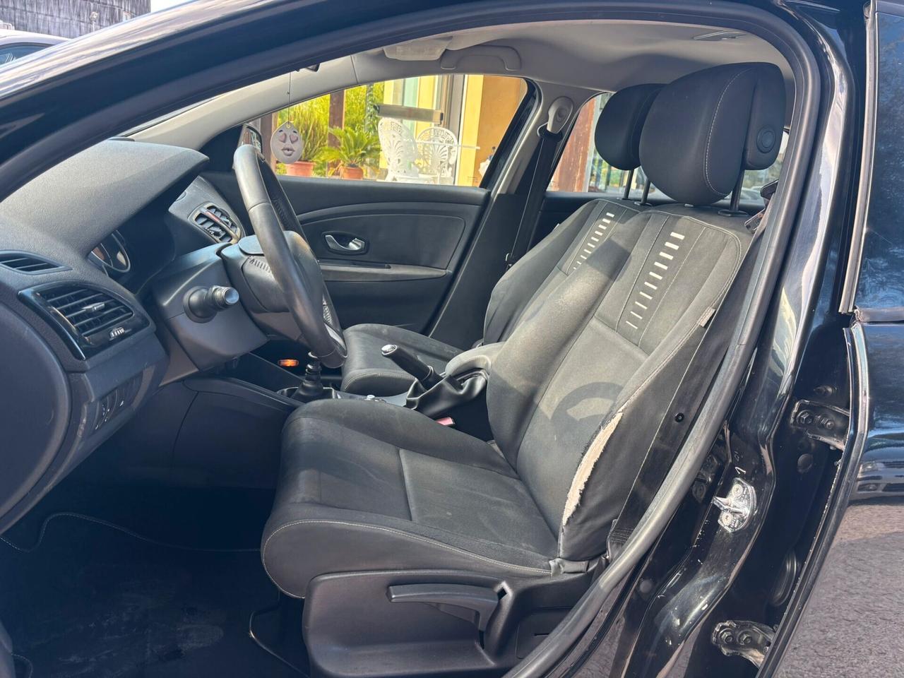 RENAULT MEGANE 1.9 DCI SW - 2011