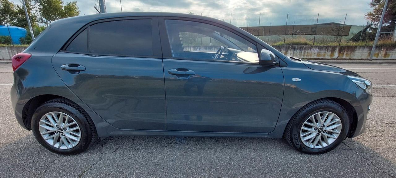 KIA RIO 1,0 IBRIDA BENZINA 100 CV ST LINE STRAFULL OPTIONAL,PARI AL NUOVO FULL FULL