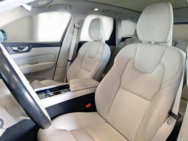 VOLVO XC60 T6 Plug-in AWD auto Recharge Inscription