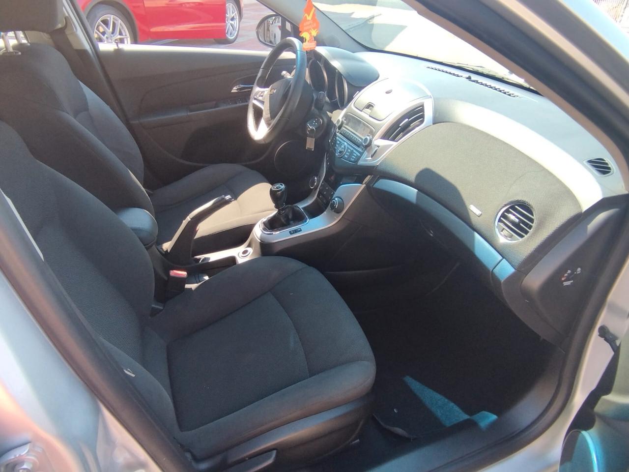 Chevrolet Cruze 1.7 Diesel Station Wagon LT