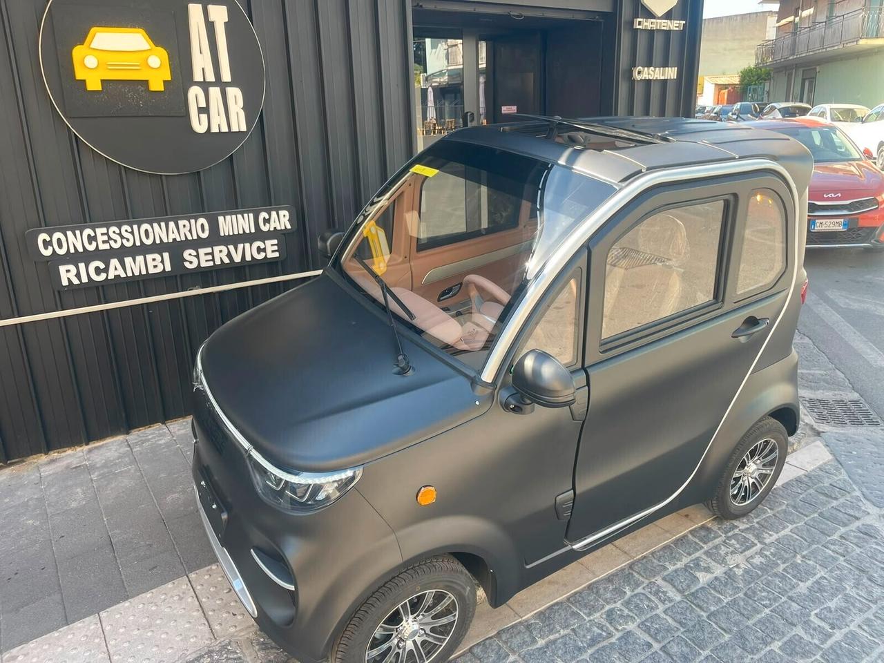 Minicar Elettrica Microfive London Pronta consegna