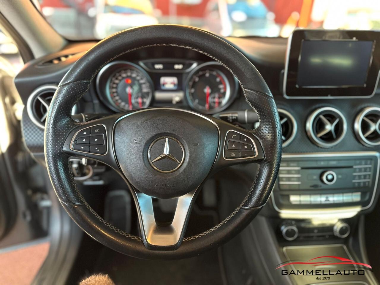 Mercedes-benz A180d 1.5 Sport 109cv Automatica