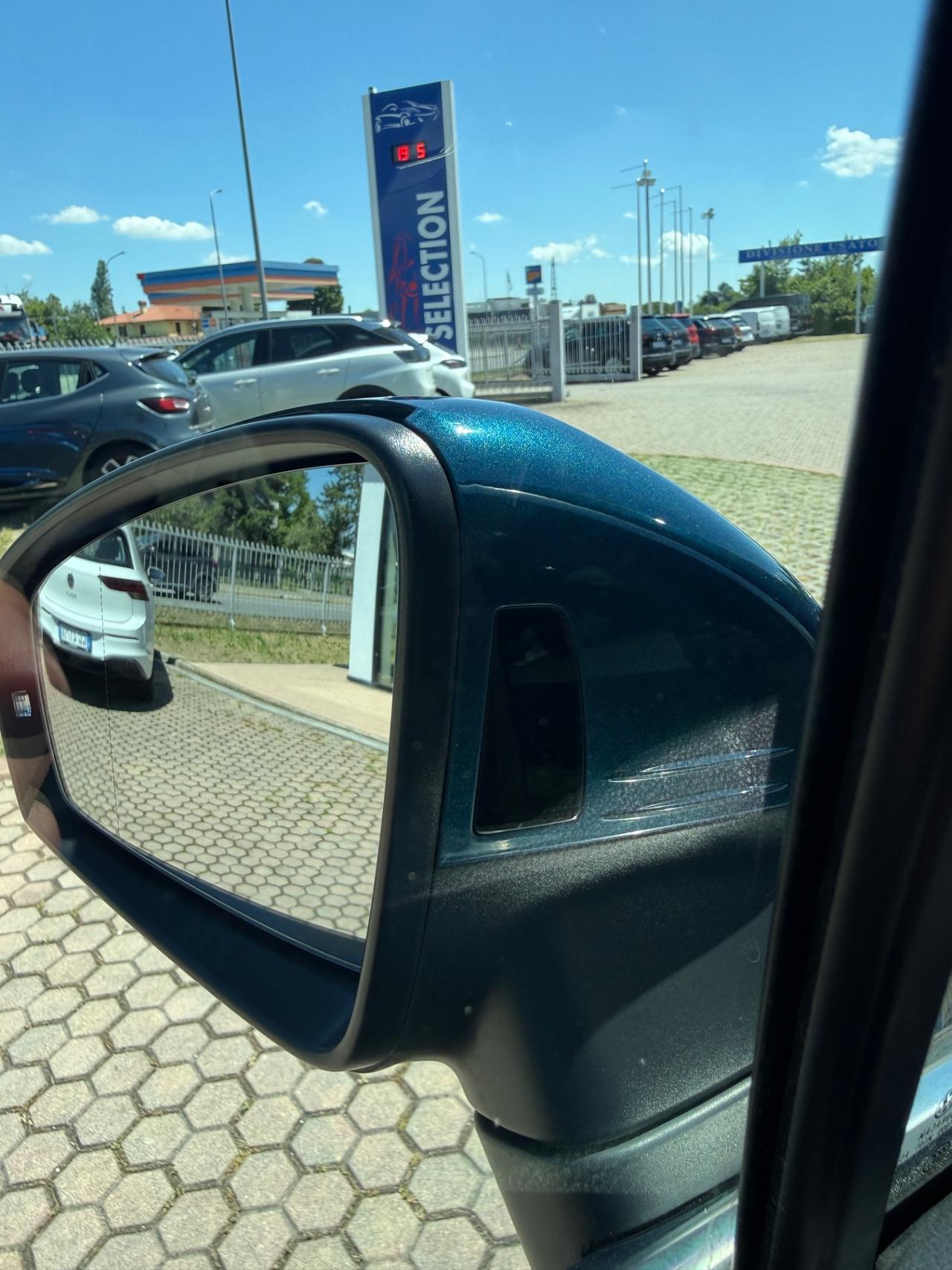 Volkswagen Tiguan 2.0 TDI SCR Life OK NEOPATENTATI in arrivo