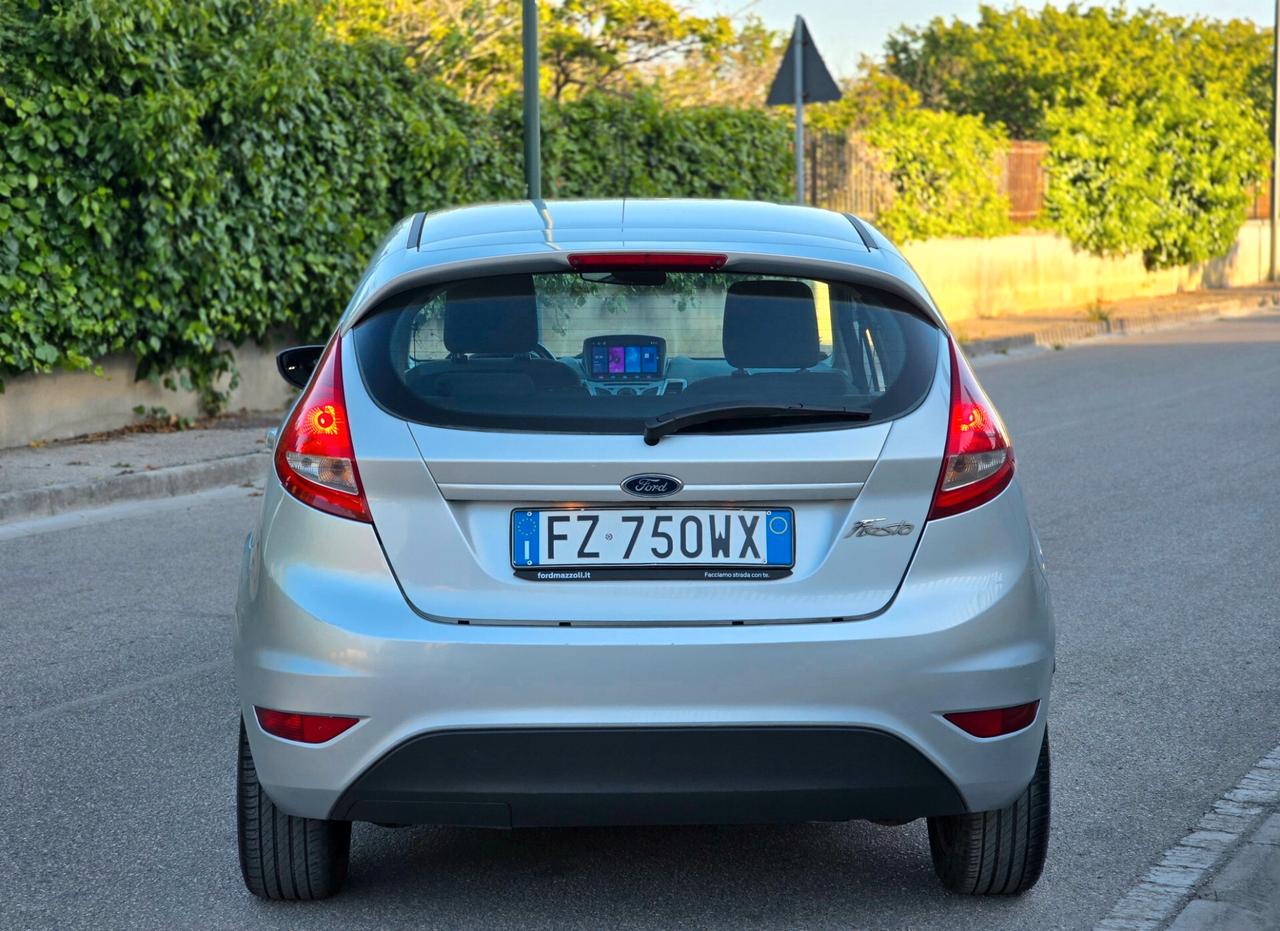 FORD FIESTA 5 PORTE 1.4 GPL 2011 PERFETTA DI TUTTO