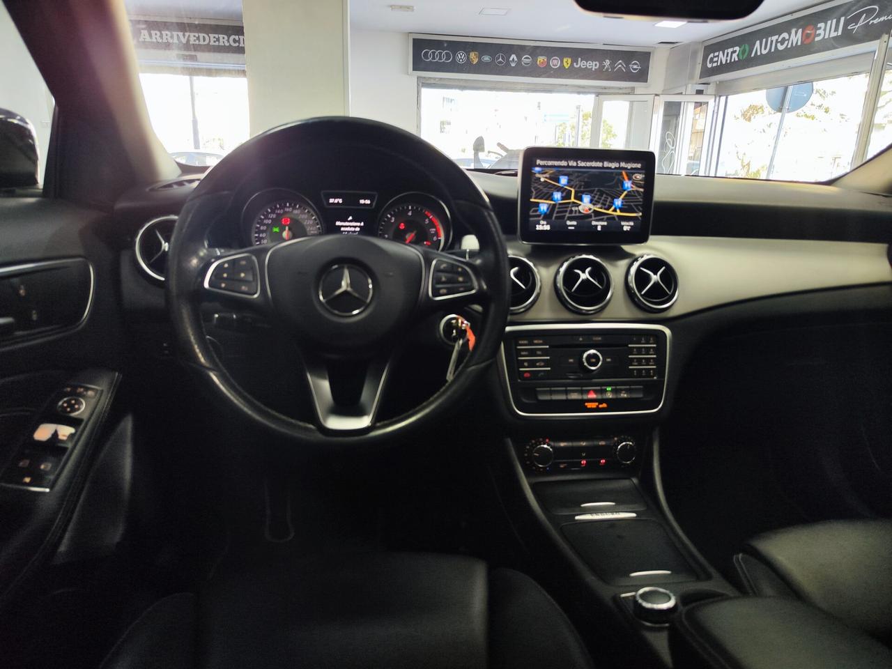 Mercedes GLA 200 d 135 cv Automatic Sport TETTO