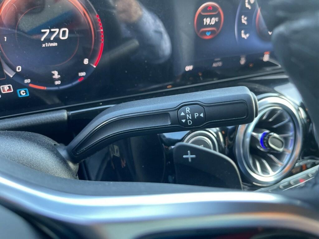 Mercedes GLA 200 200 D Sport Plus 8G-DCT