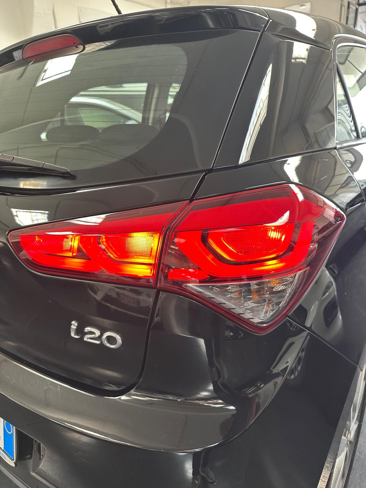 Hyundai i20 1.2 84 CV 5 porte Econext Comfort
