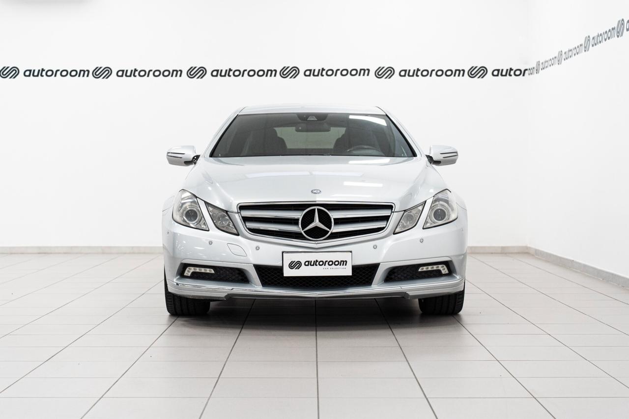 Mercedes-benz E 250 E 250 CDI Coupé BlueEFFICIENCY Avantgarde